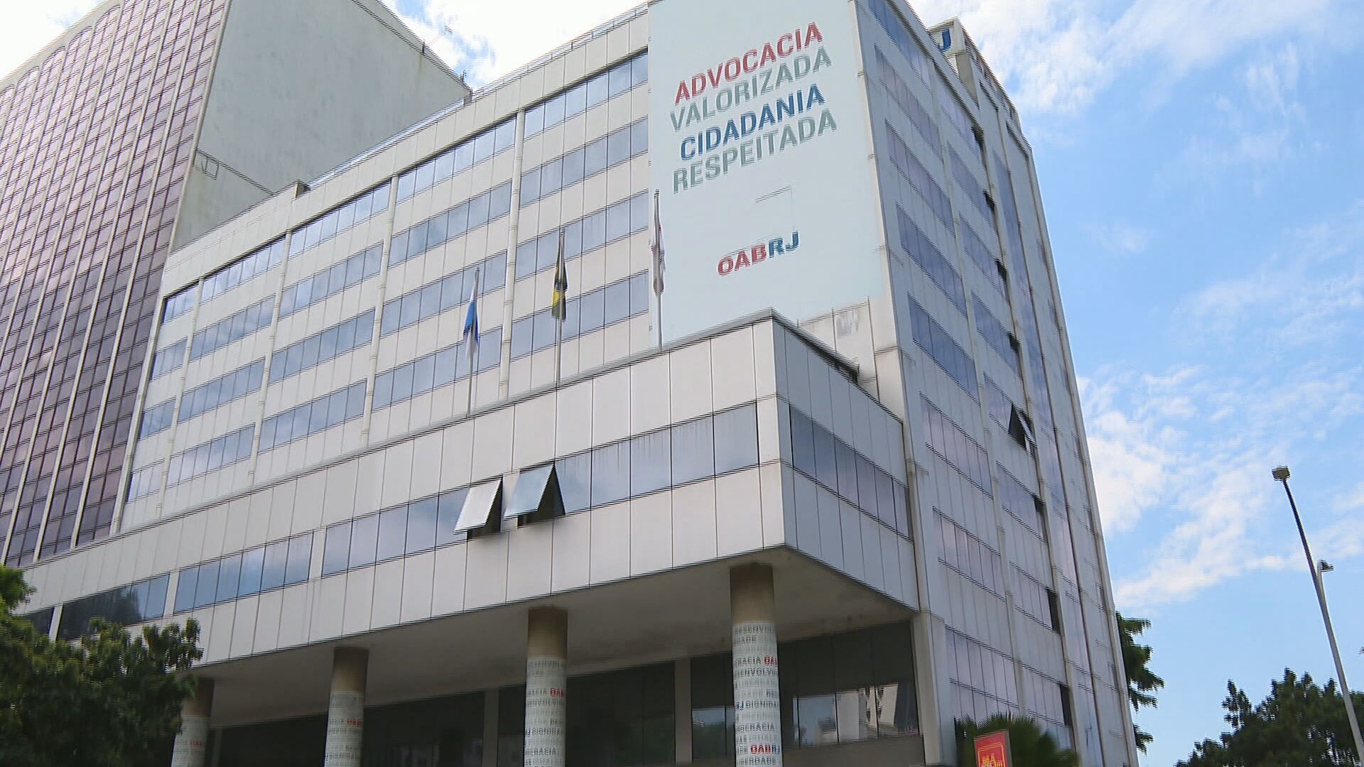 OAB-RJ aciona Justiça contra Unimed Ferj por falhas no atendimento à advogados