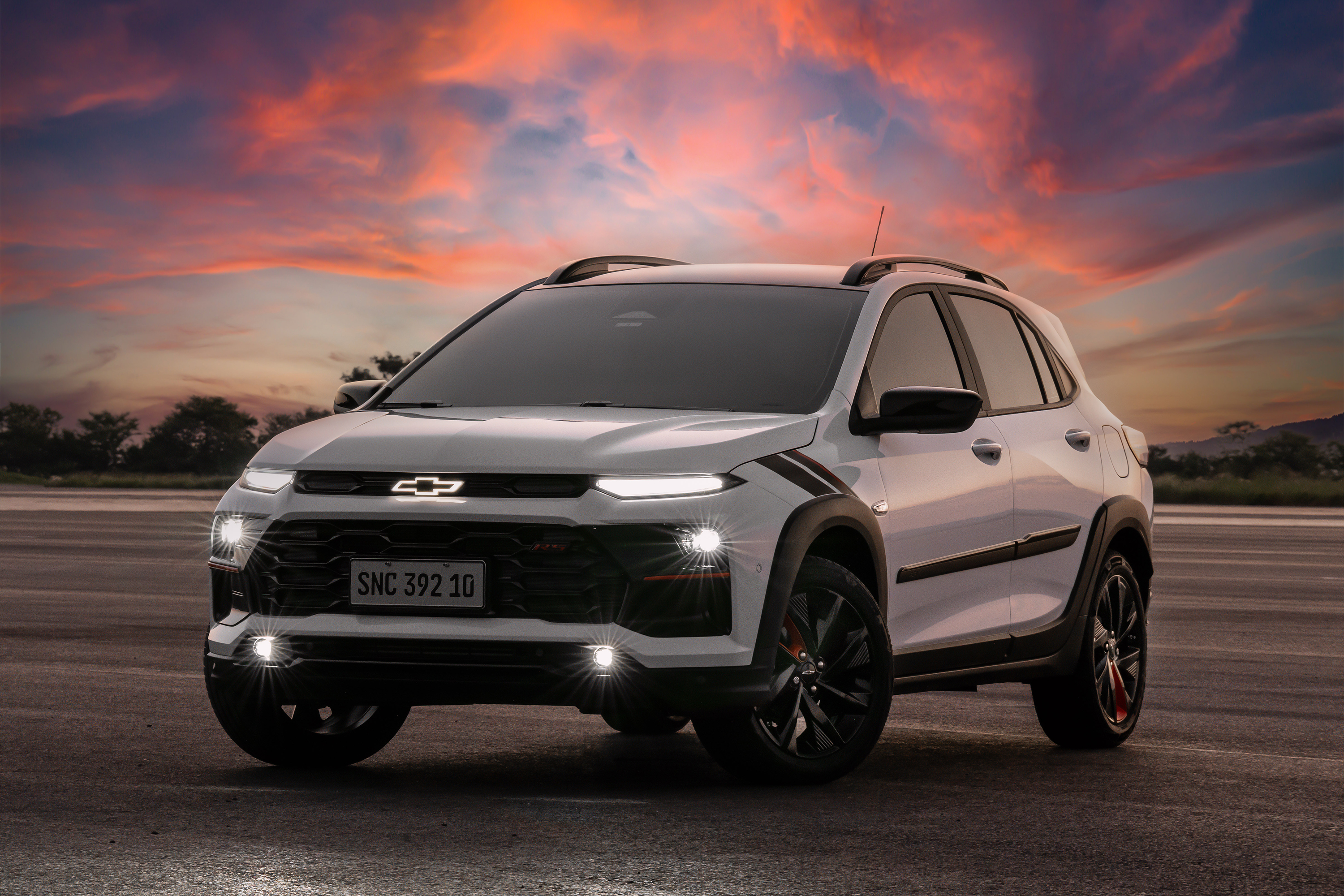 Chevrolet lança Sonic com motor 1.0 turbo com injeção direta e torque 18,9 kgfm; veja os detalhes do novo SUV
