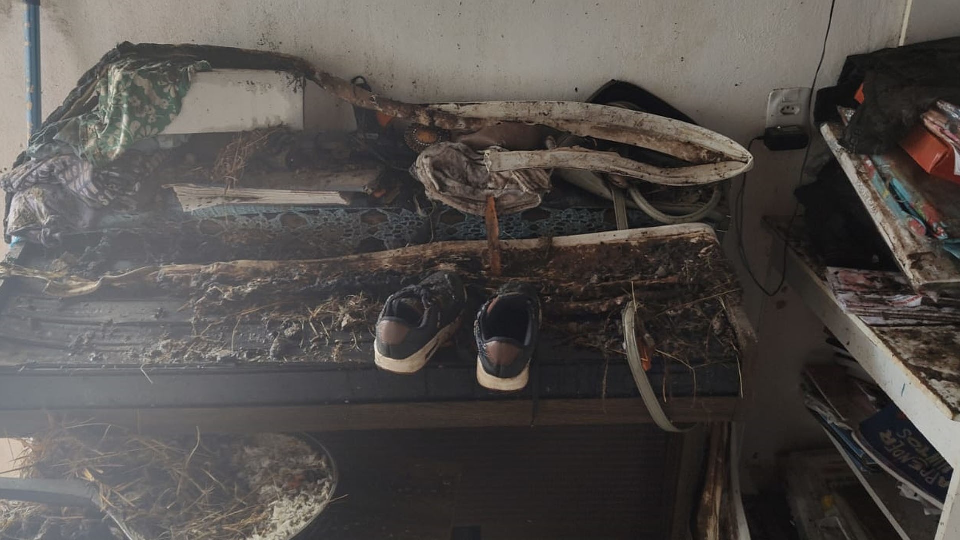 Incêndio destrói casa e deixa família desabrigada em Avaré
