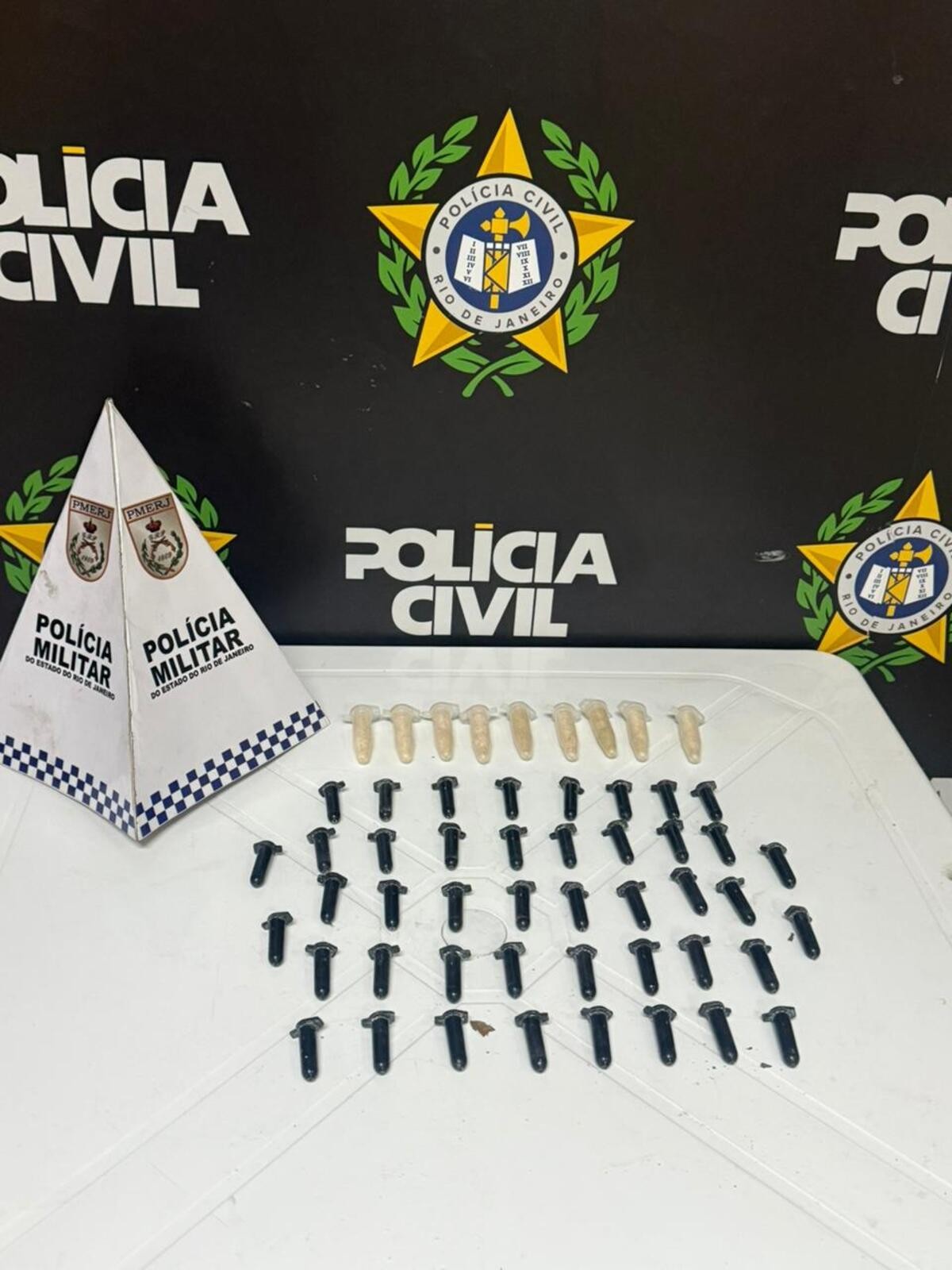 Suspeito de envolvimento em homicídios é preso com drogas em Barra Mansa