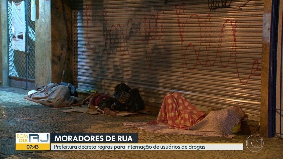 Crivella baixa decreto para internar dependente químico que mora na rua no Rio | Rio de Janeiro | G1