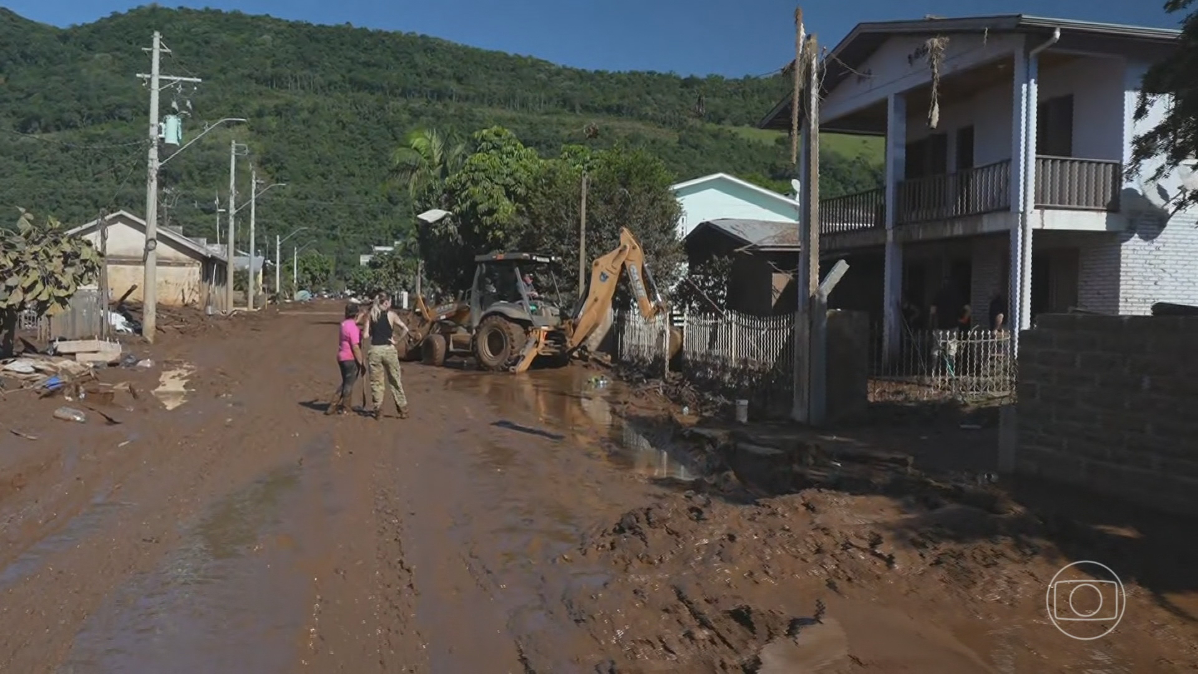 Moradores de Muçum, no Vale do Taquari, tentam se recuperar da terceira enchente em menos de um ano