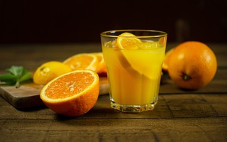 Suco de laranja: conheça os benefícios que o consumo diário pode trazer para a saúde