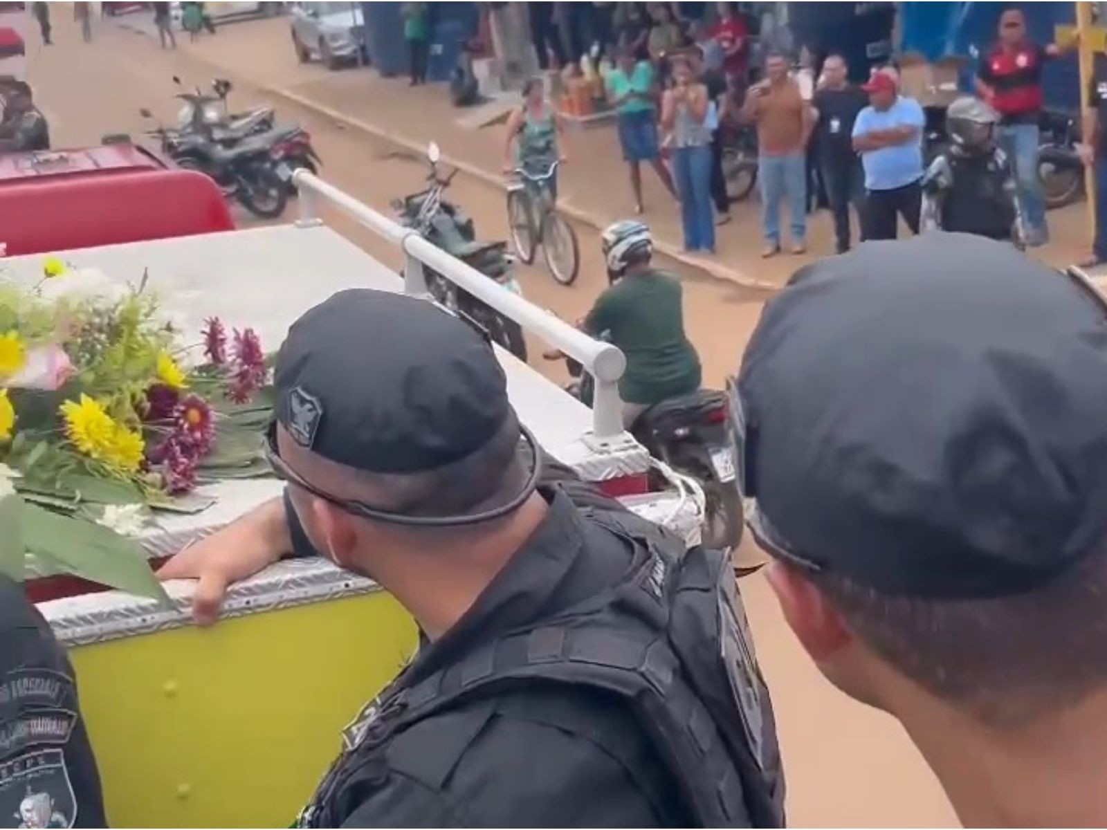 Sargento que morreu após bater em caminhão no AC havia perdido a mãe há 1 ano: 'Era o lado forte da família'