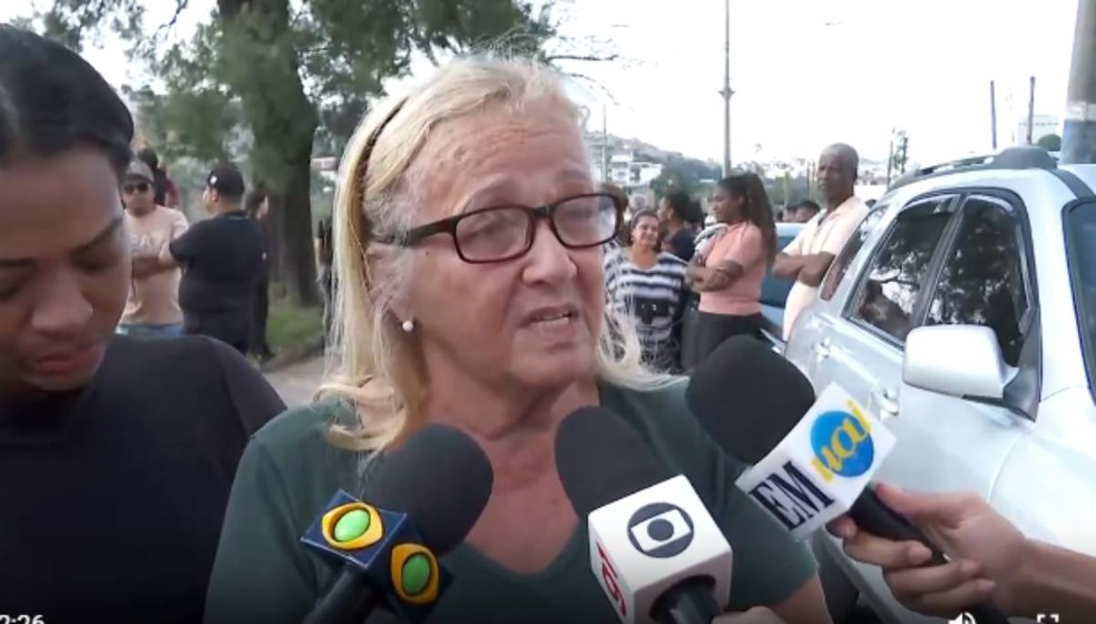 Avó pede investigações das autoridades durante entrevista à TV Globo — Foto: Reprodução/TV Globo