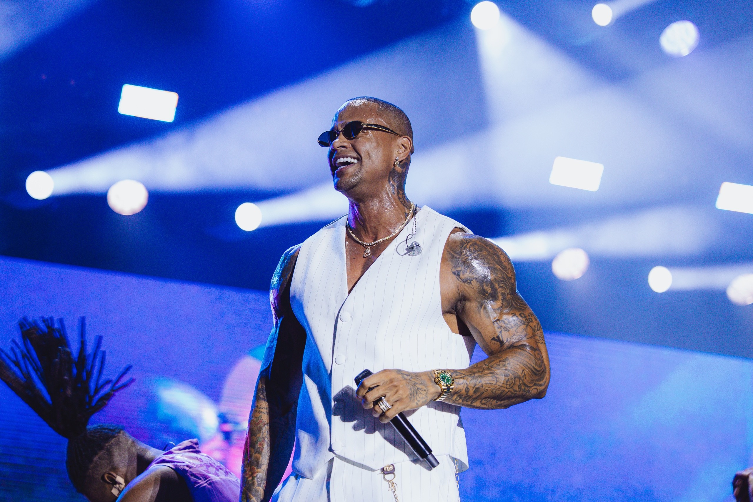 Pré-carnaval 2026 de Goiânia terá Léo Santana, Marcelo Falcão e Dennis DJ; veja programação com artistas