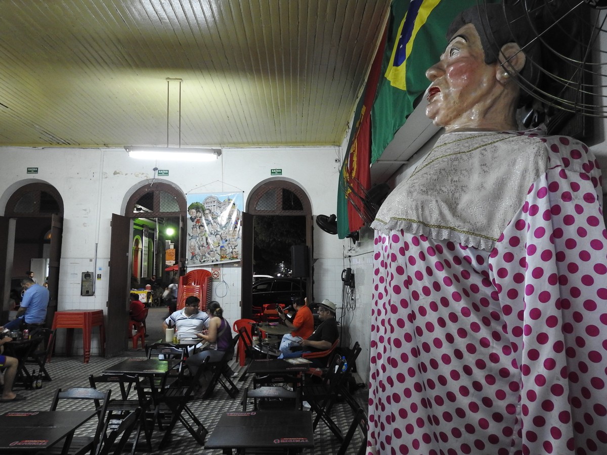 Passeio por bares antigos de Manaus garante 'mergulho' na história da