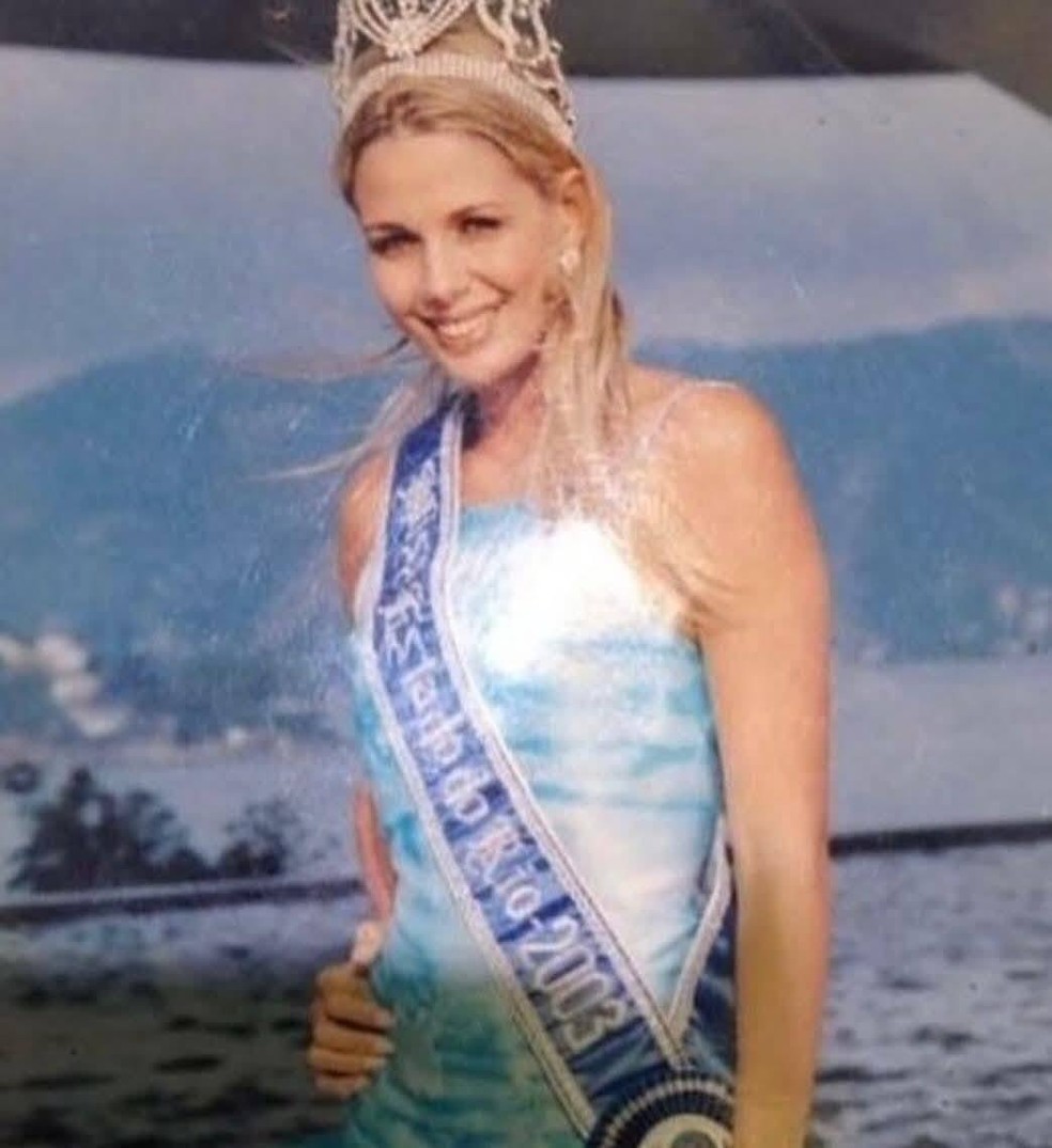 A então miss Fernanda Louback em 2003 — Foto: Reprodução