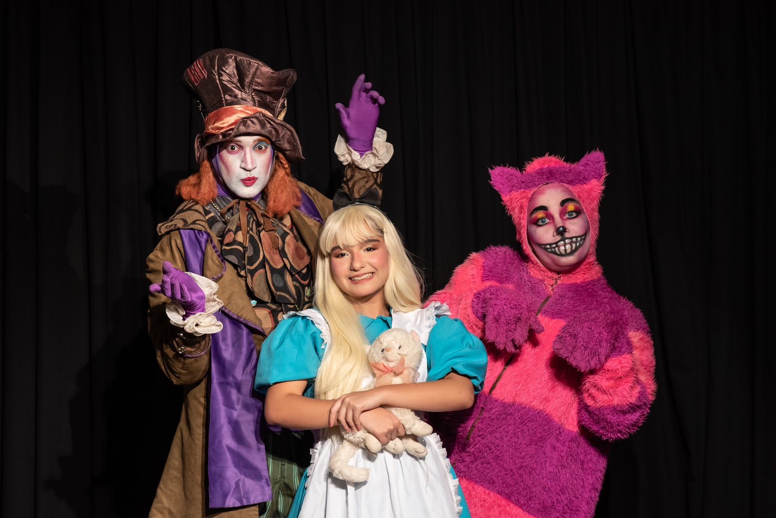 Volta do Temporâneo, Baile do Preto e teatro com Maria Padilha agitam fim de semana, no DF