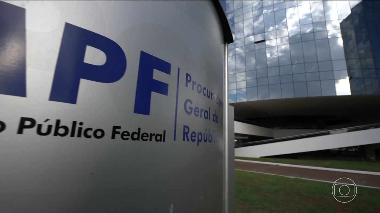 Barroso: a regra geral é o julgamento pela turma; passar ao plenário é que seria exceção