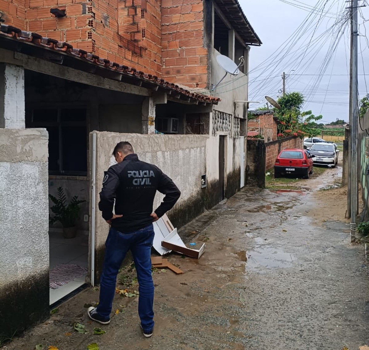 Suspeita de integrar esquema de golpes via Pix é presa em Iguaba Grande