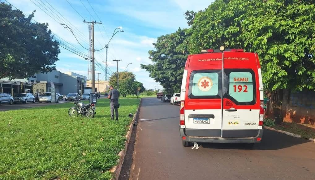Jovem morre atropelada após bater moto em caminhão em Jaú