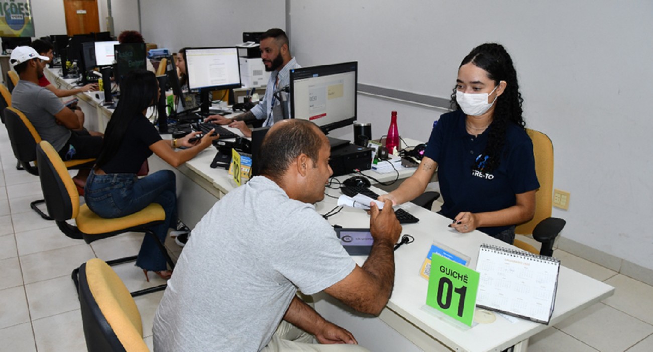 Prazo para regularização do título eleitoral encerra em maio; veja horários de atendimento