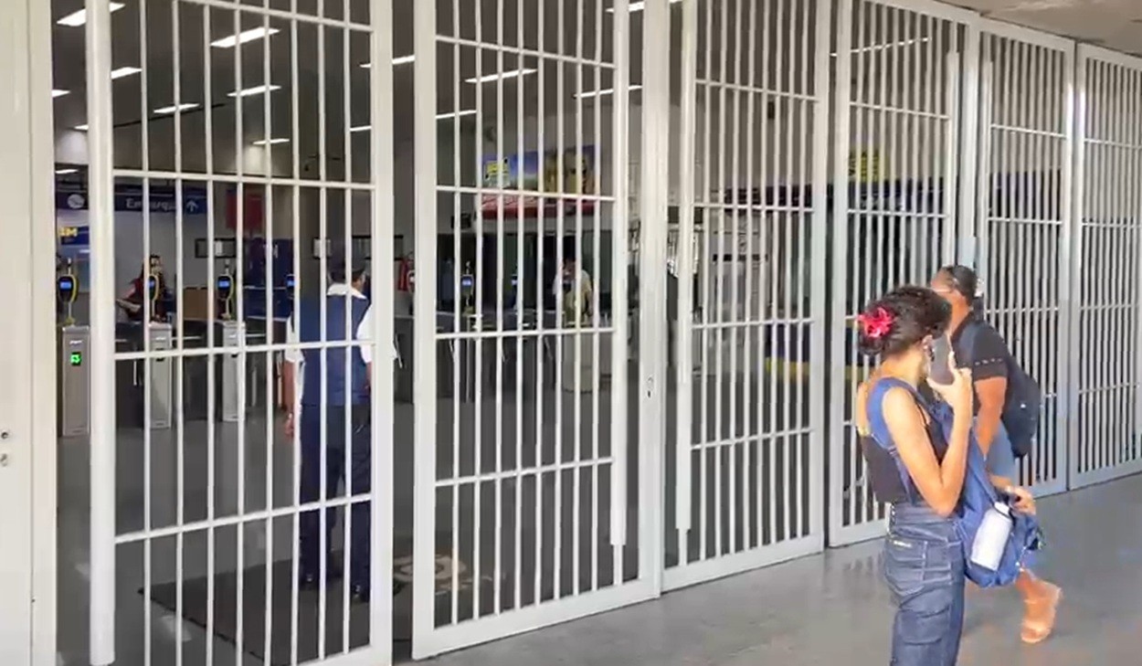 Linha Sul do Metrô do Recife é interditada após falha na rede elétrica; esta é a 2ª paralisação em três dias