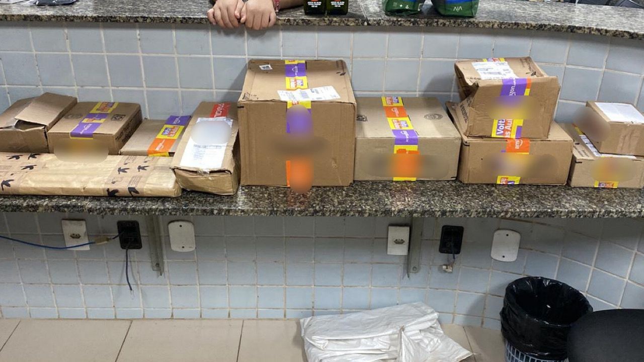 Mulher e filha são assaltadas durante entrega de mercadoria e têm carro roubado em Boa Vista