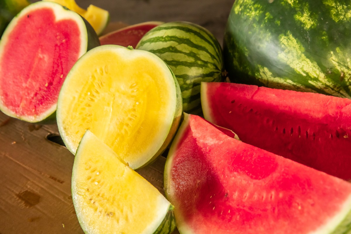 Quiz: melancia amarela é transgênica? Comer a semente faz mal? Teste os ...