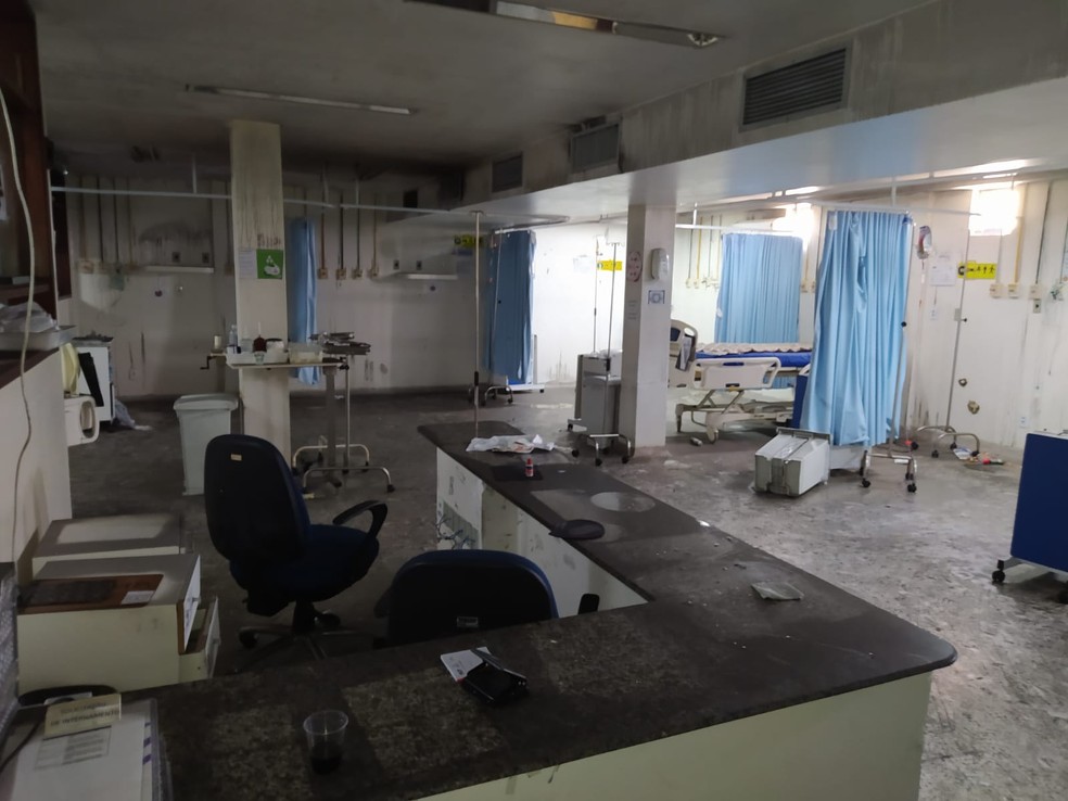 Imagem mostra interior de hospital após incêndio em João Pessoa — Foto: CRM-PB