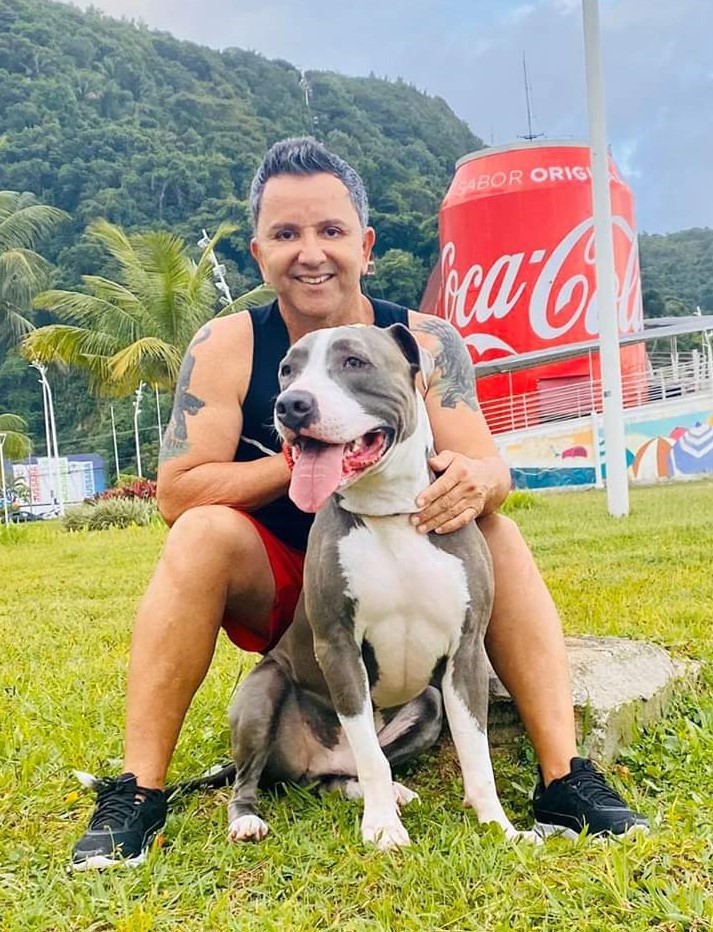 Ex-deputado é condenado por porte ilegal de arma e lesão corporal em caso de menina atacada por pit bull