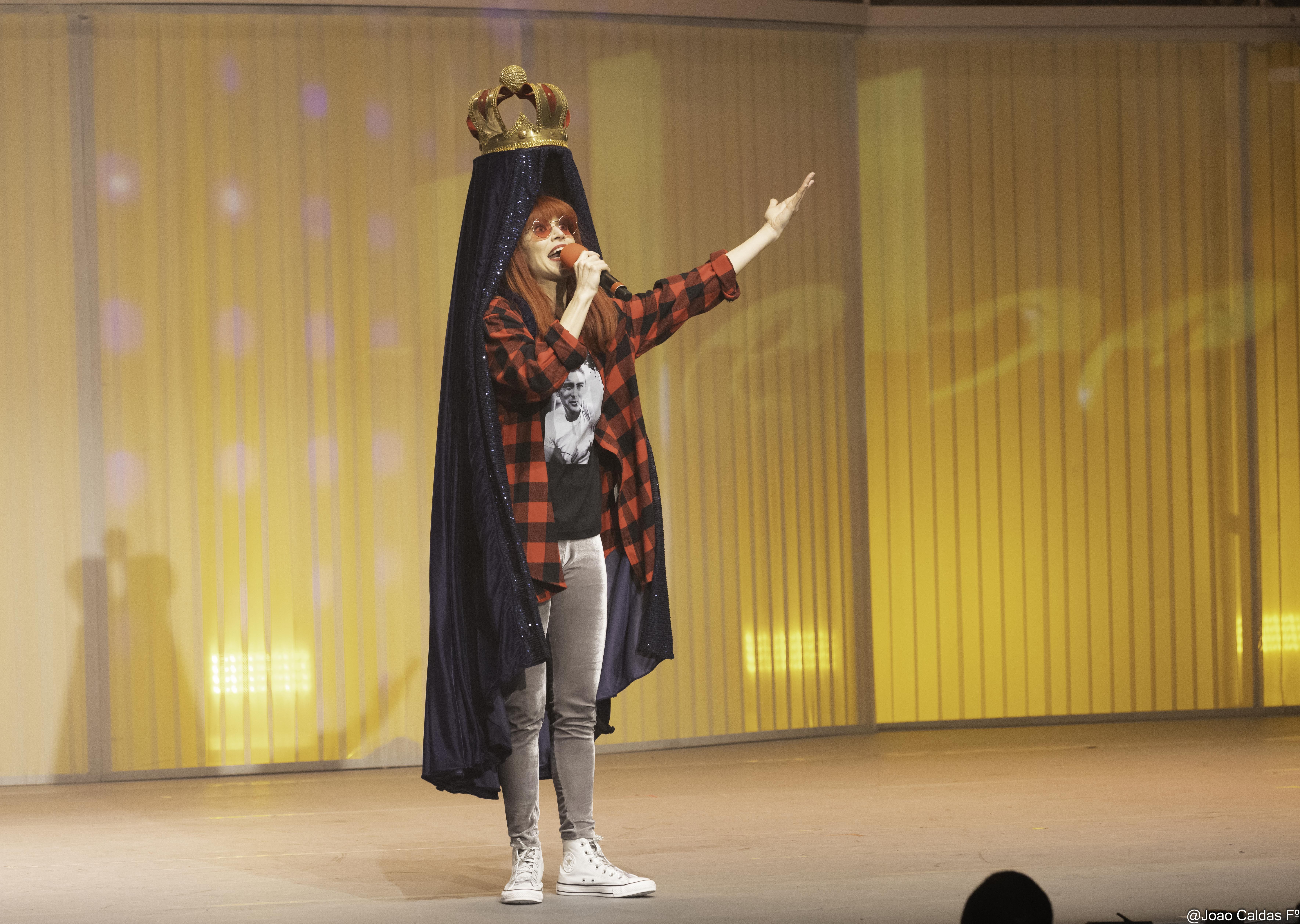 Mel Lisboa fala sobre emoção de reviver Rita Lee nos palcos: 'Artista muito única'