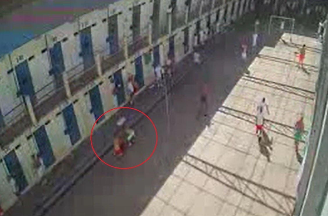 Imagens mostram como foi assassinado preso envolvido em plano para atacar Sergio Moro; VÍDEO