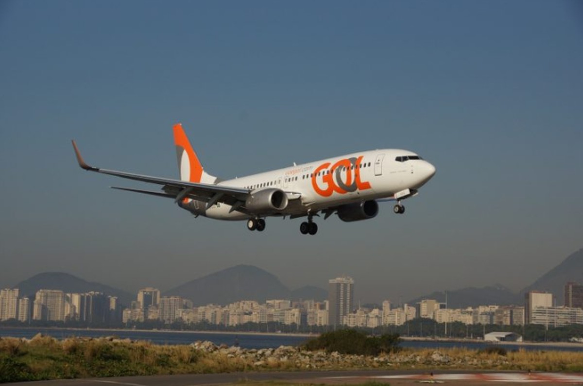 Avião da GOL que seguia para o Acre volta a Brasília por causa de