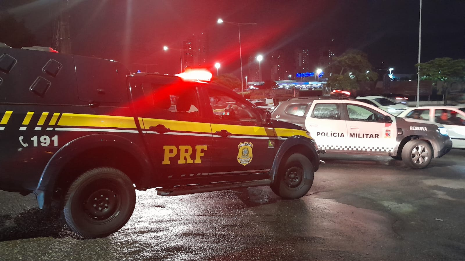 Homem morre após ser atropelado por ônibus na marginal da BR-101 em Natal