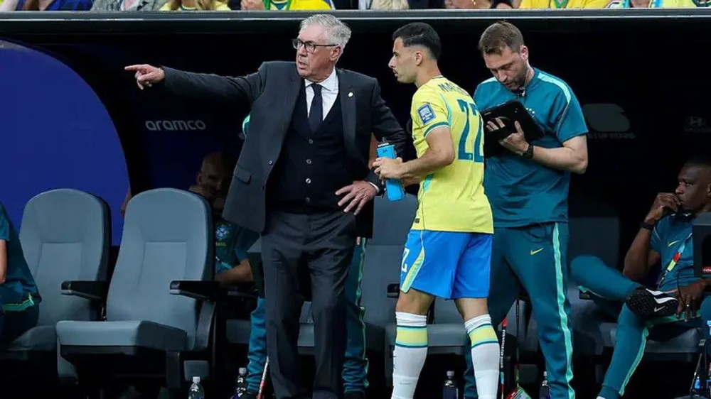 Ancelotti utiliza a fase de grupos da Copa do Mundo para definir o time ideal do Brasil