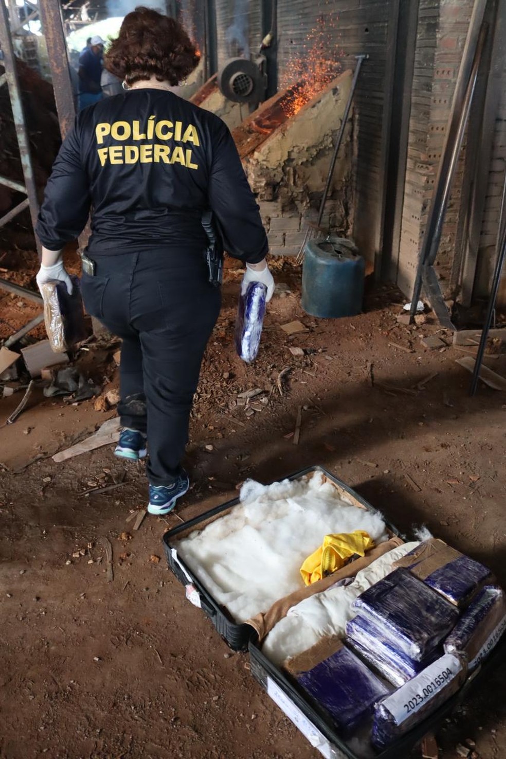 Polícia Federal e Anvisa incineraram drogas apreendidas no Pará — Foto: Ascom/Polícia Federal no Pará