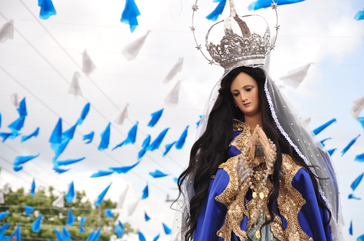 Círio da Conceição 2025: Fiéis caminham com a padroeira pelas ruas de Santarém