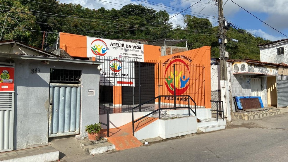 Centro comunitário do bairro São José foi um dos alvos da operação da PF — Foto: Antônio Vieira/ TV Cabo Branco
