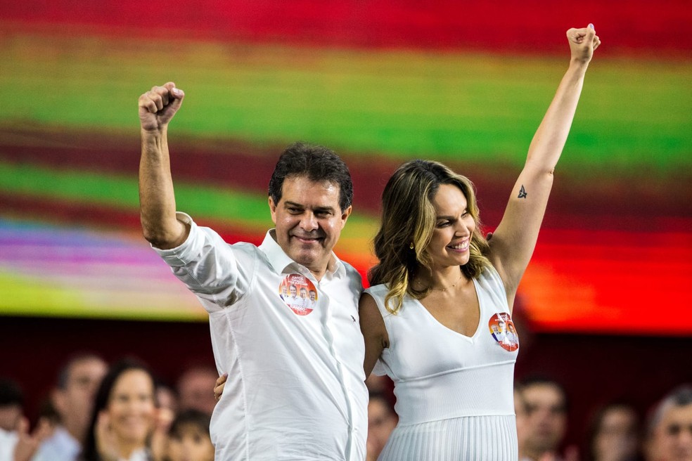 PT define Evandro Leitão (ao centro) como candidato à Prefeitura de Fortaleza — Foto: Thiago Gadelha/ Sistema Verdes Mares (SVM)