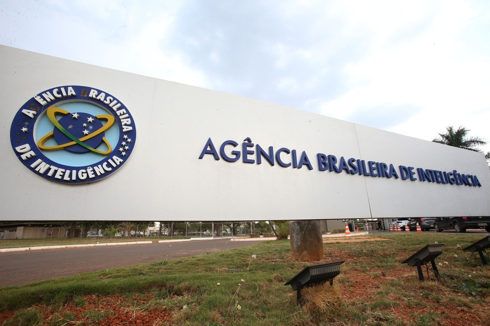 Vista da entrada da sede da Agência Brasileira de Inteligência (Abin), em Brasília — Foto: WILTON JUNIOR/ESTADÃO CONTEÚDO