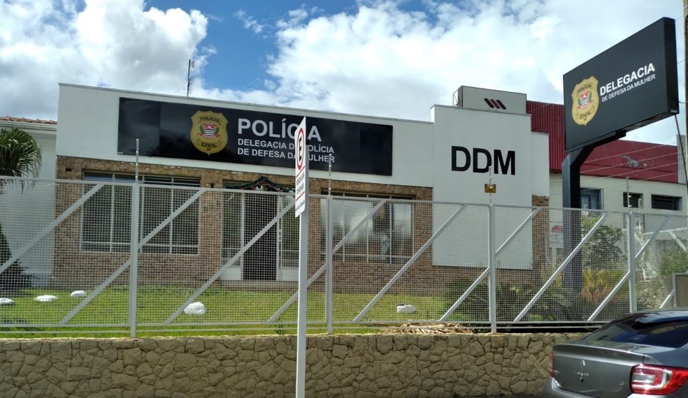 Caso foi registrado na Delegacia de Defesa da Mulher de Botucatu (SP) — Foto: Polícia Civil / Reprodução