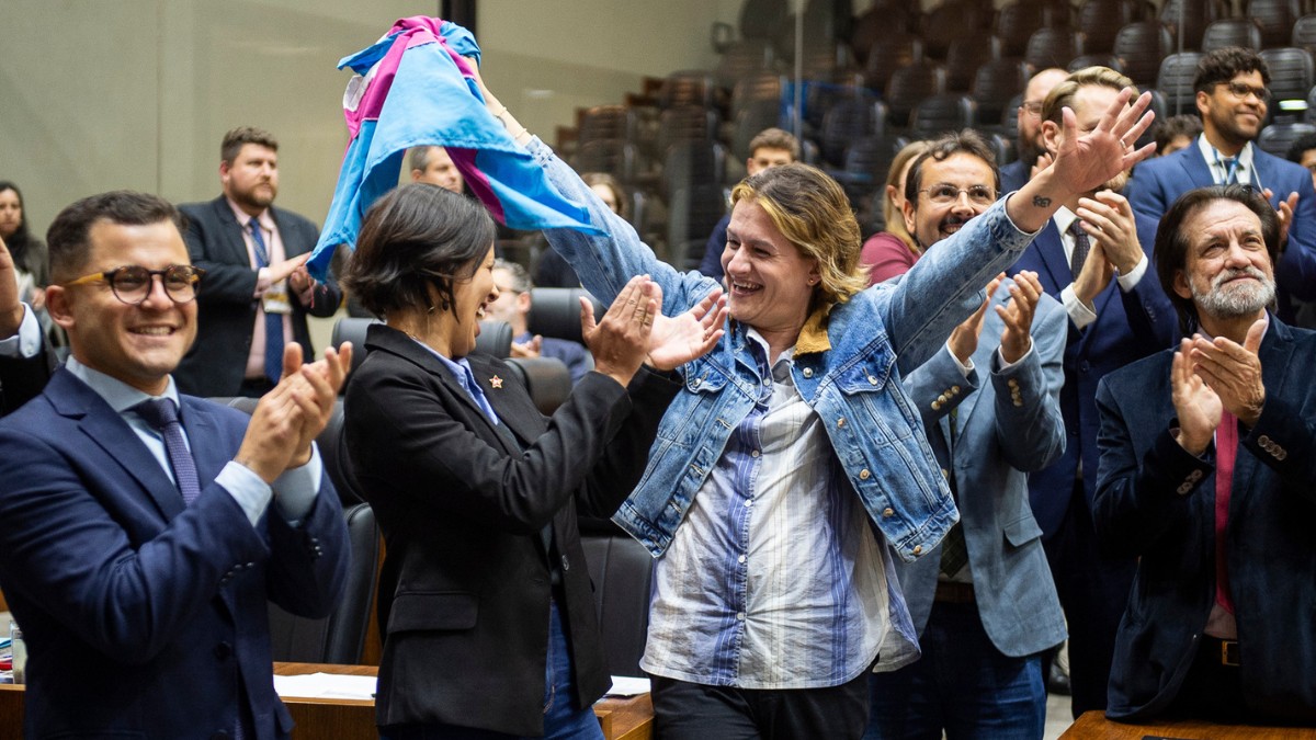 Vereadores aprovam cotas para pessoas trans no serviço público de Porto Alegre