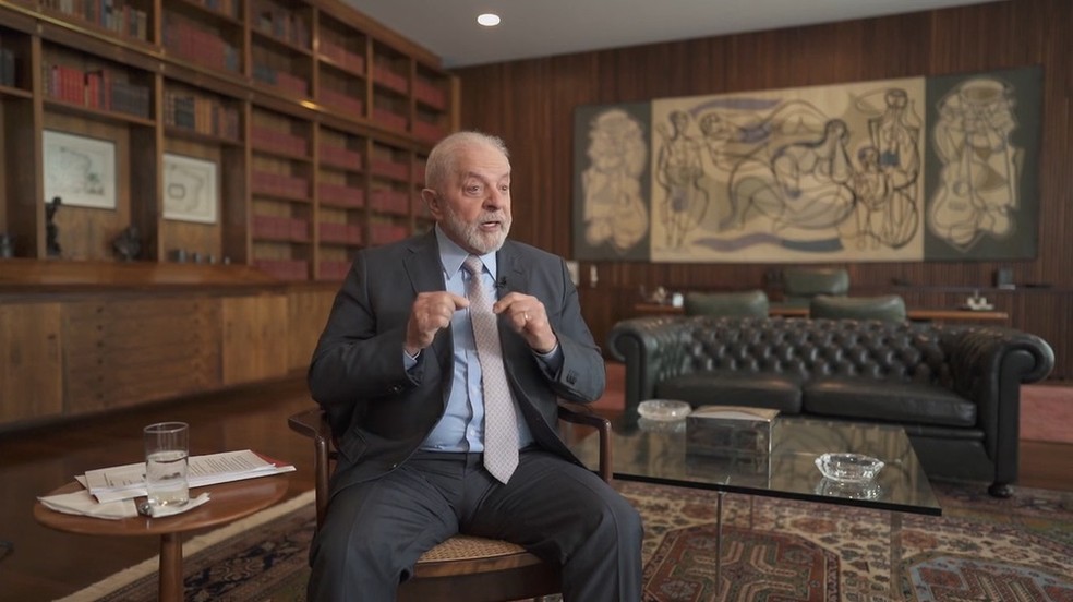 Lula em entrevista ao documentário "8/1: A Democracia Resiste", da jornalista Julia Duailibi — Foto: GloboNews