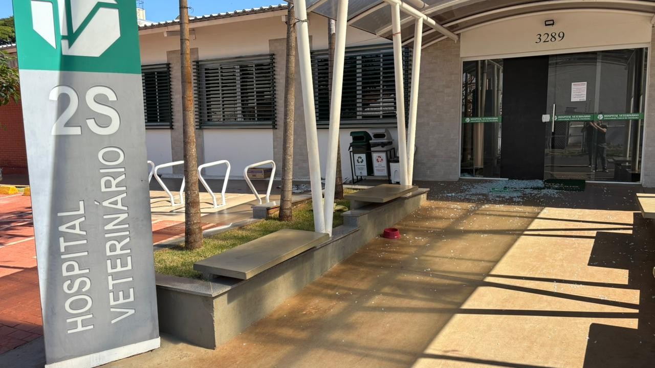 VÍDEO: Criminoso invade hospital veterinário da Universidade Federal de Uberlândia