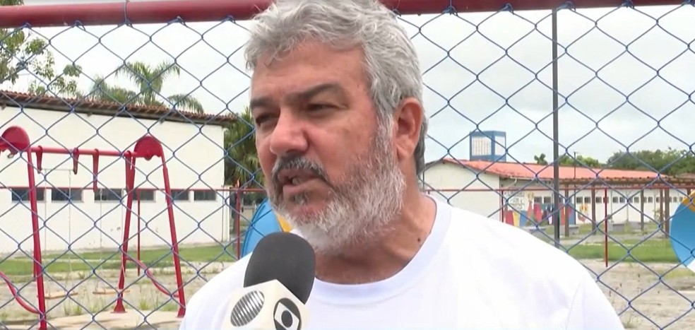 Diretor do CIEBTEC é afastado de cargo após estudantes denunciarem importunação sexual e racismo — Foto: Reprodução/TV Santa Cruz