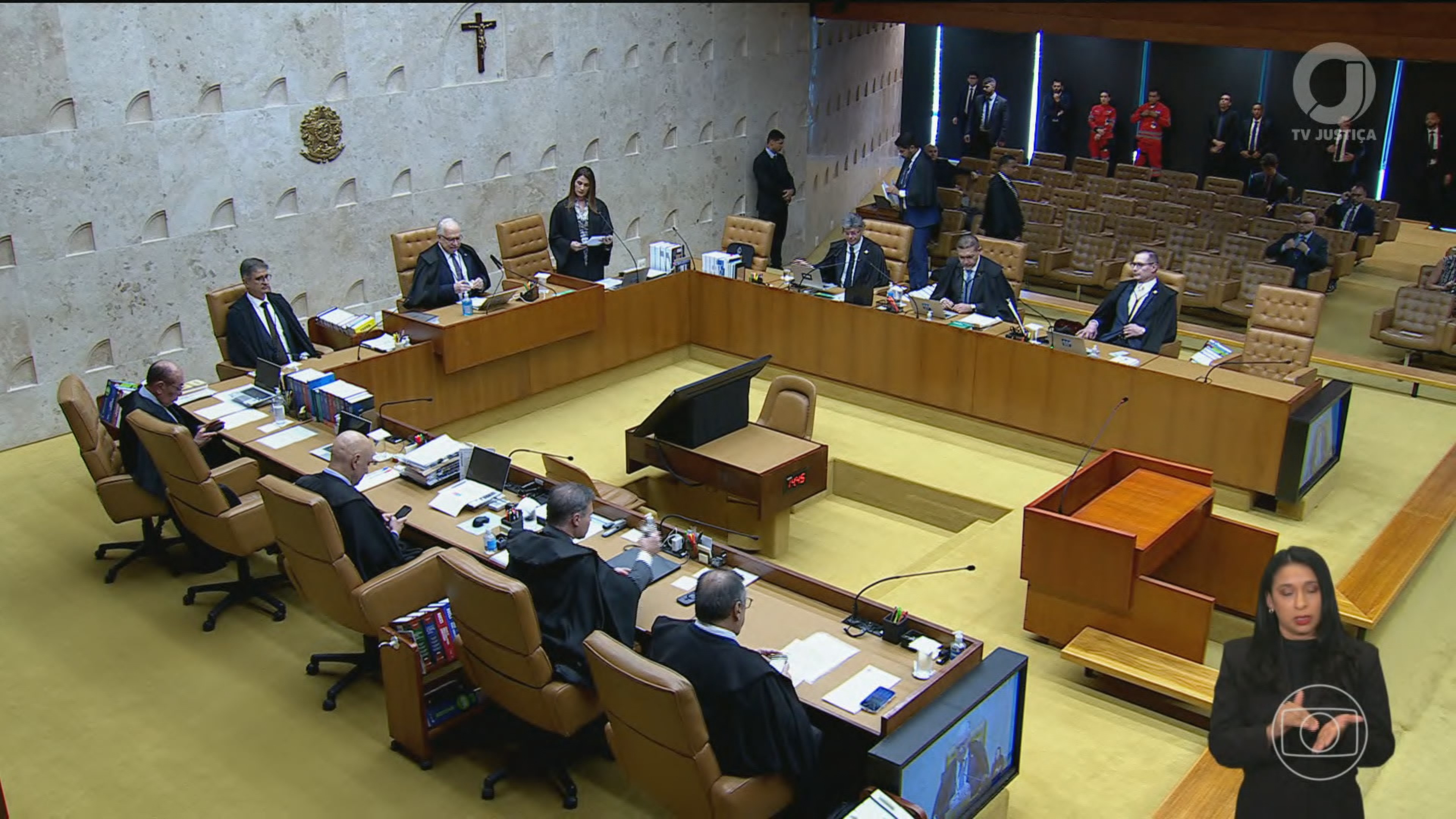 Gilmar Mendes critica afastamento do diretor-geral da PF