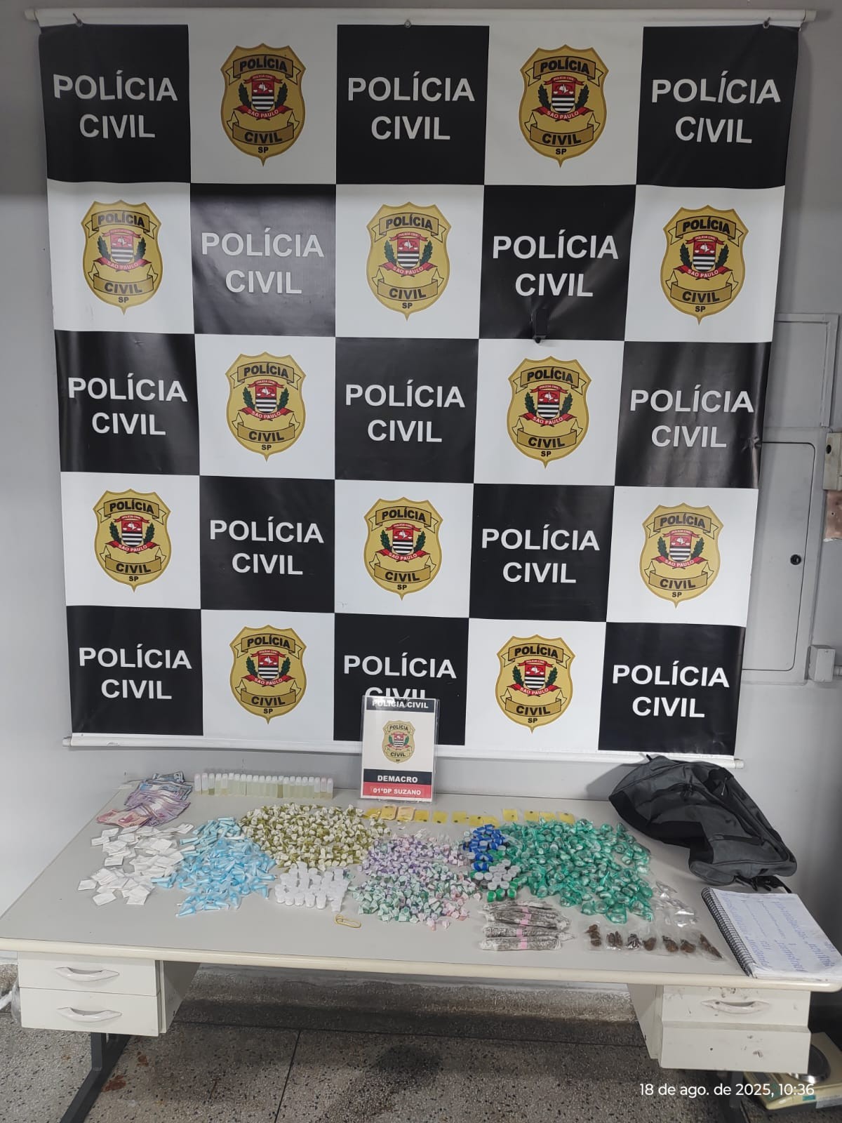 Polícia prende suspeito com mais de 1,5 quilo de droga em Suzano