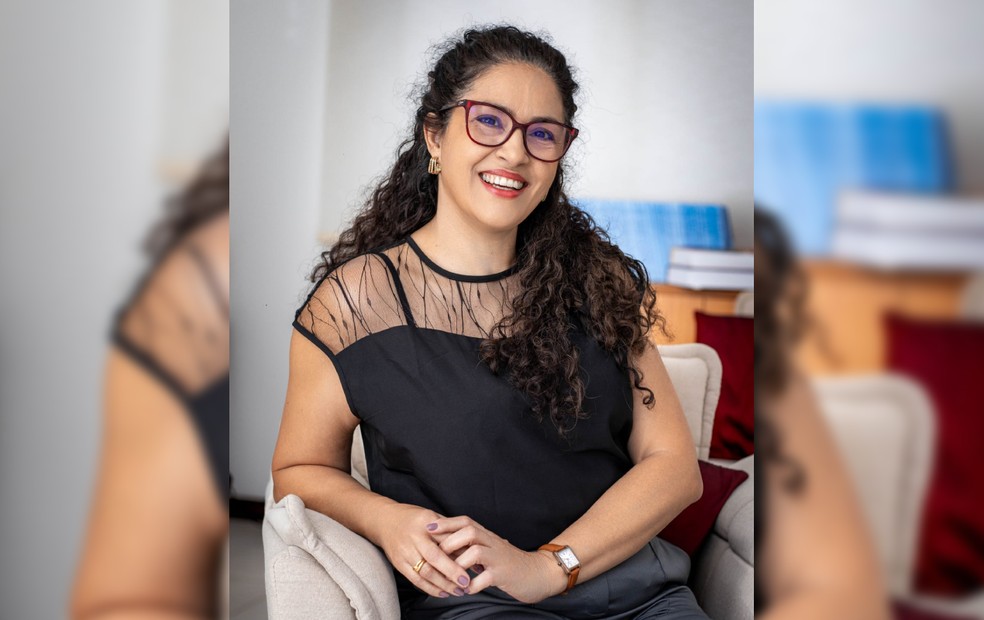 Psicóloga Daniela Serpa convive com fibromialgia há mais de sete anos e criou um grupo de apoio em Bauru para acolher outras pessoas com a doença — Foto: Arquivo pessoal