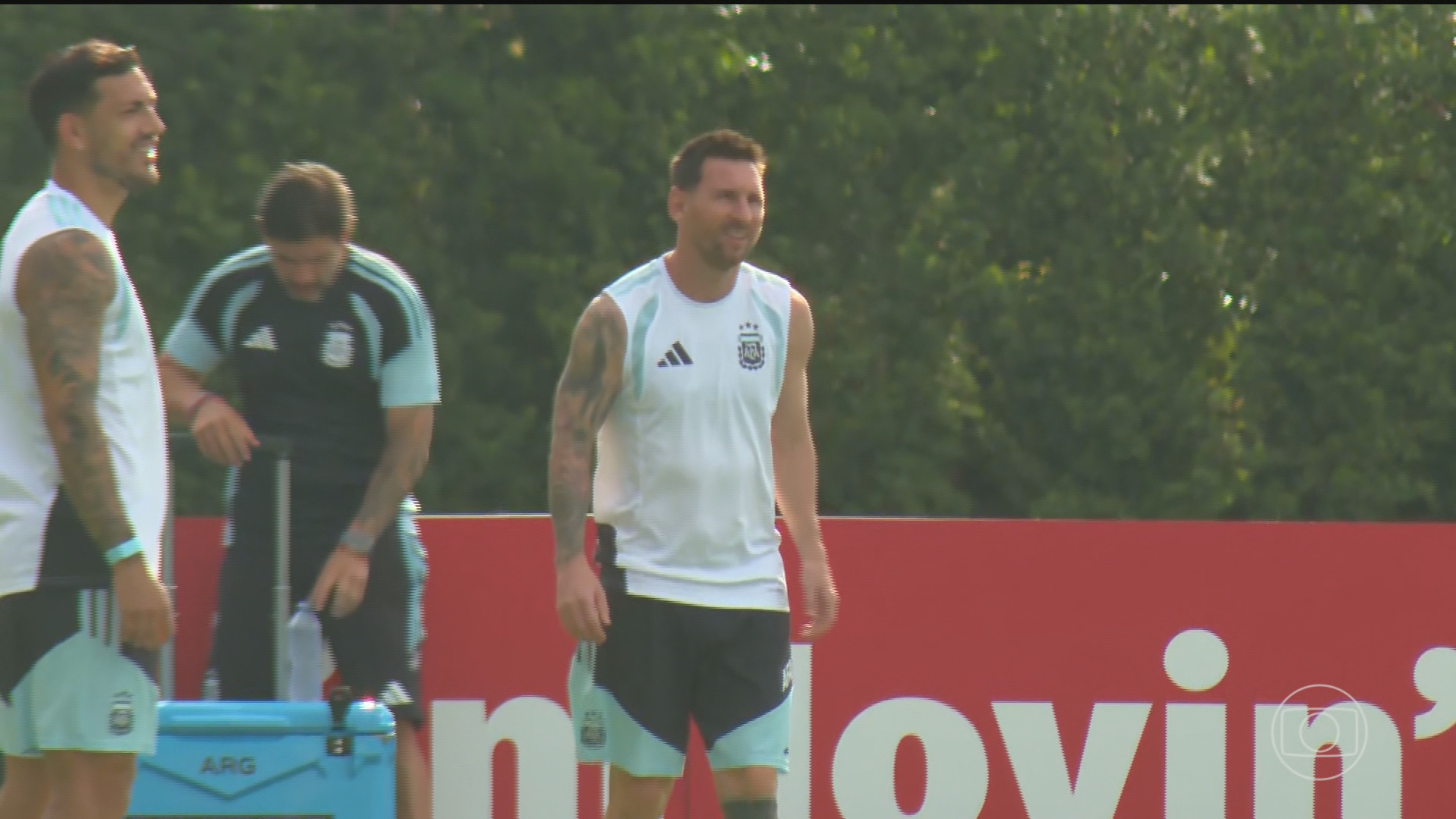 Messi x Vozinha: duelo entre Argentina e Cabo Verde reúne duas sensações da Copa
