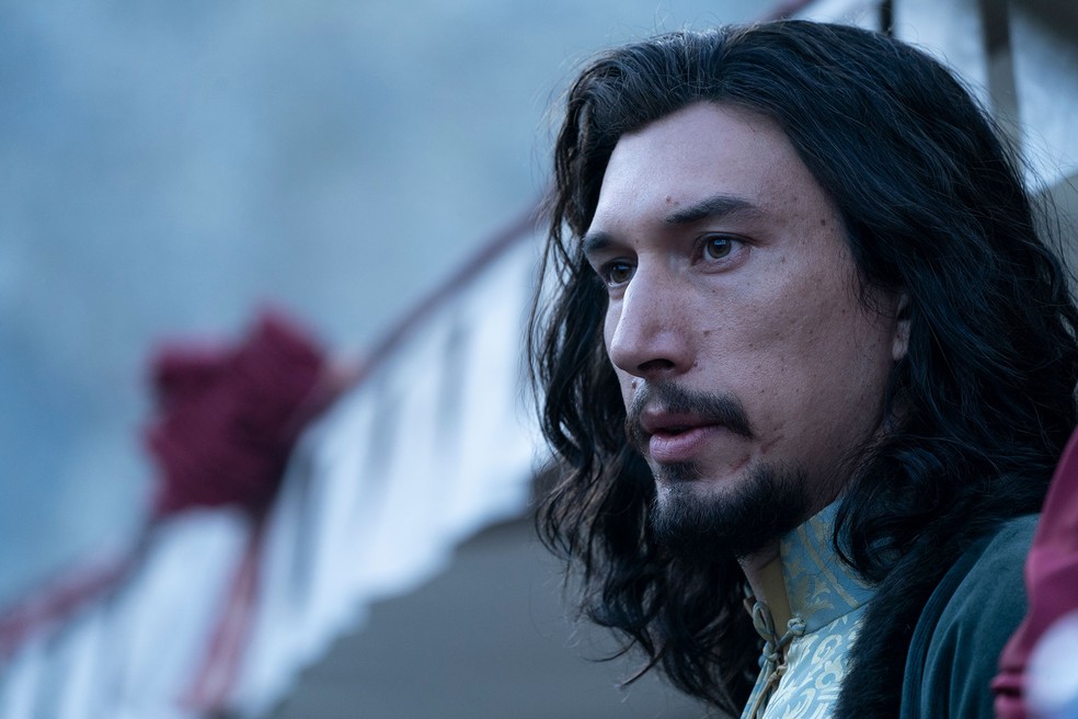 Adam Driver vive Jacques Le Gris em "O Último Duelo" — Foto: Divulgação