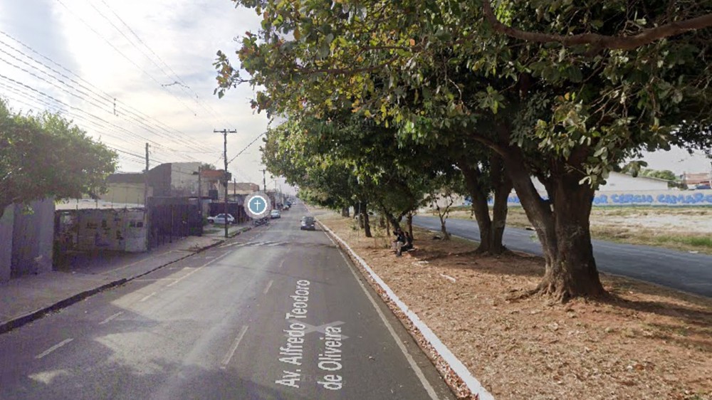 Motociclista tem moto roubada ao parar em avenida de Rio Preto para urinar