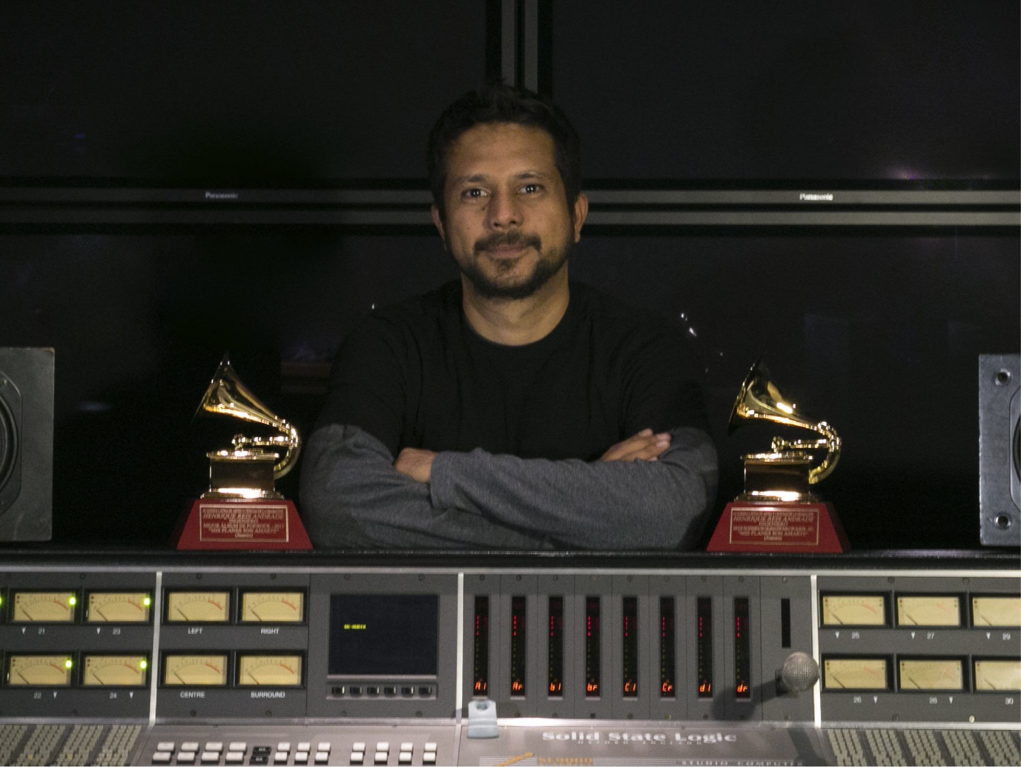 Engenheiro de som do Amazonas que venceu Grammy por álbum de Beyoncé celebra chegada de troféu após um ano 