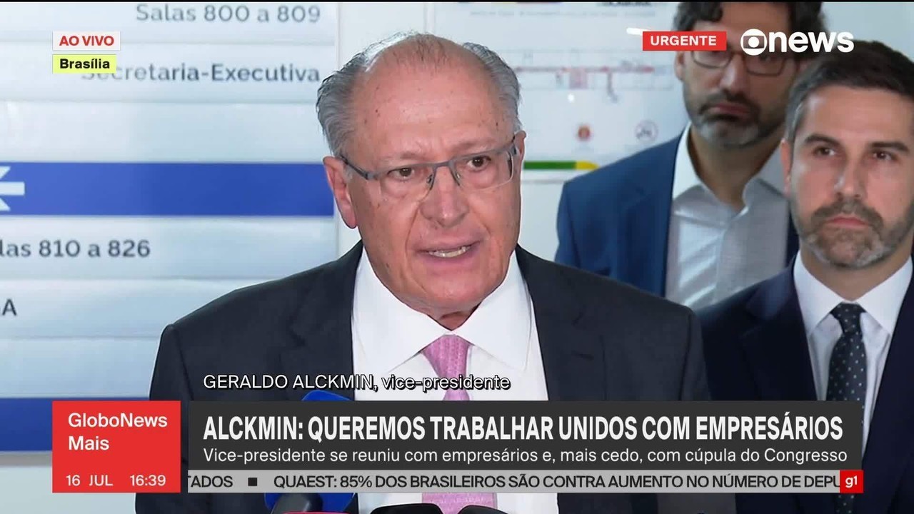 Lula sai em defesa do PIX e diz que Trump deveria 'fazer experiência' com ferramenta nos EUA