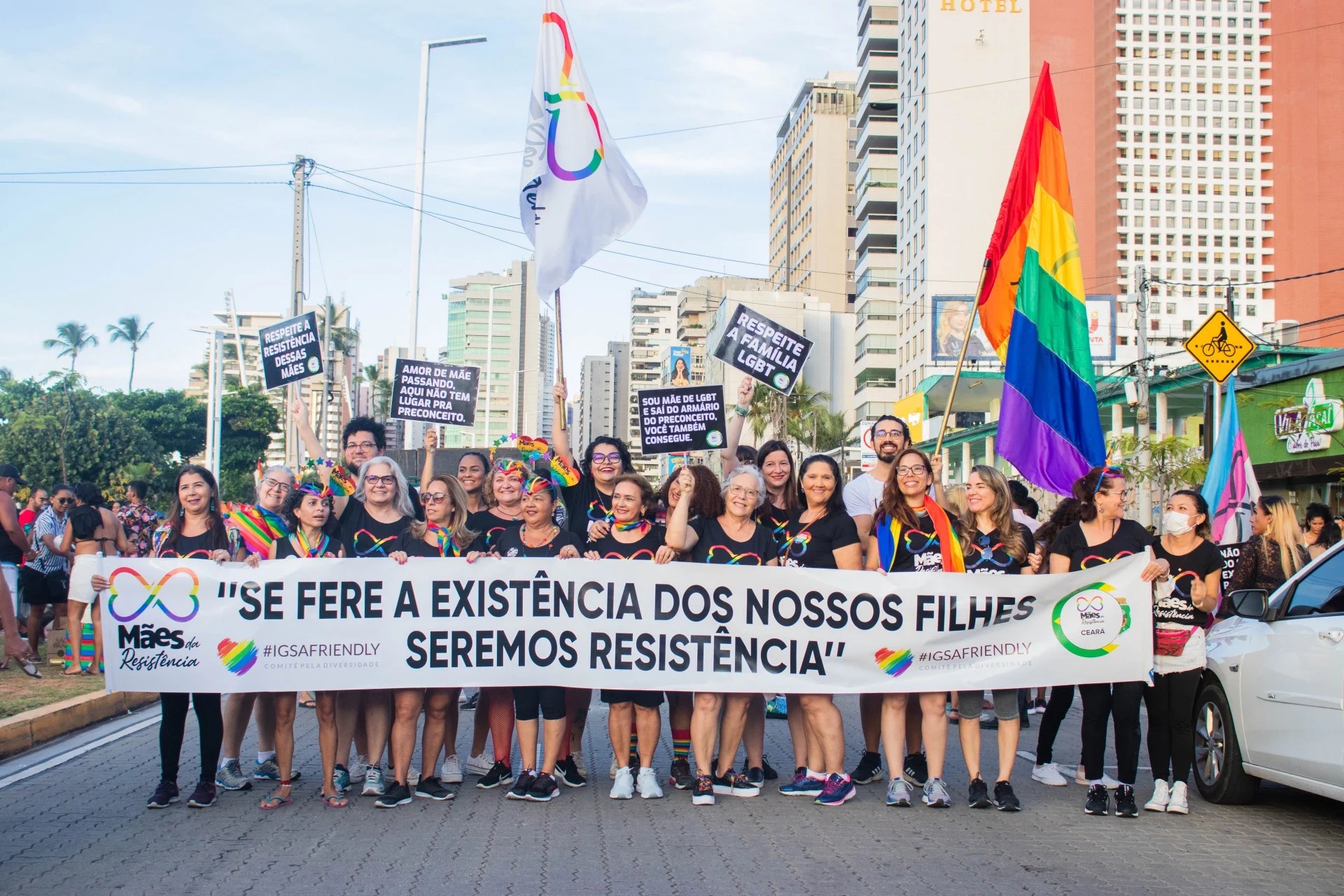 Coletivo Mães da Resistência promove encontro de familiares de LGBTQIAPN+ em Teresina; veja programação