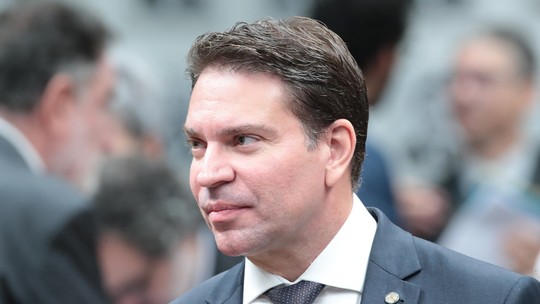Primeira Turma julga nesta sexta-feira ação da Câmara para barrar casos do 8/1; STF vê ataque institucional - Presidente do colegiado, Cristiano Zanin marcou sessão virtual; prazo vai até terça que vem.