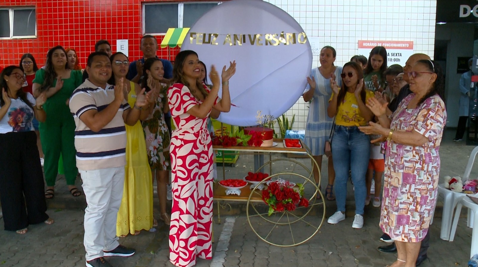 Analista comemora aniversário no Hemopi para incentivar doações após mãe ter sido salva por transfusão de sangue