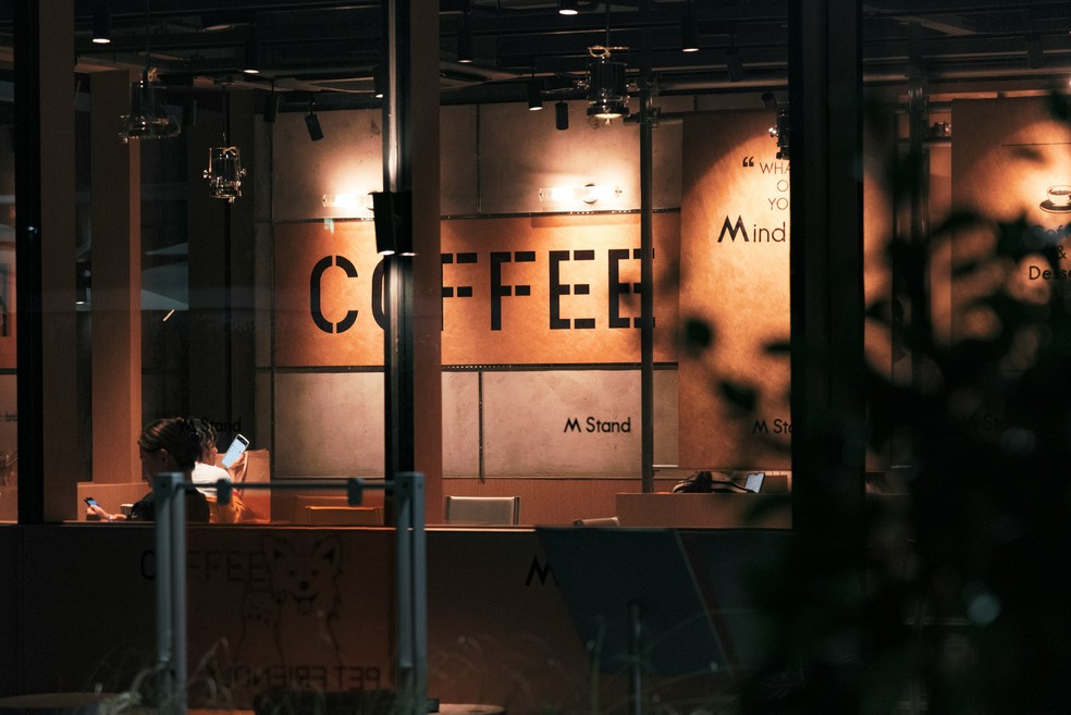 Cafeteria em Xangai, China. — Foto: Eirc Shi/Unplash