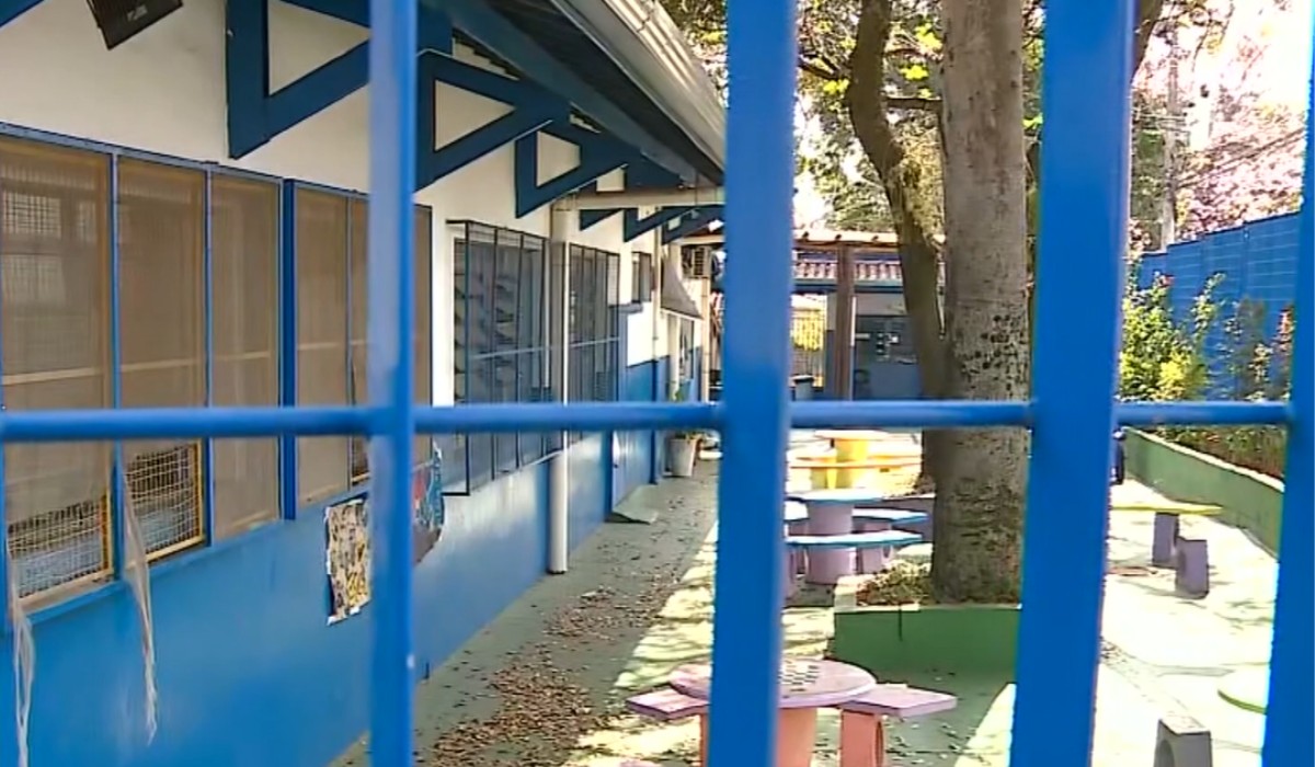 Após repercussão com 1º caso, Campinas muda estratégia com outra escola e cancela transferência de alunos de a prédio 10 km distante